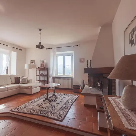 Querceto Agroturismo *