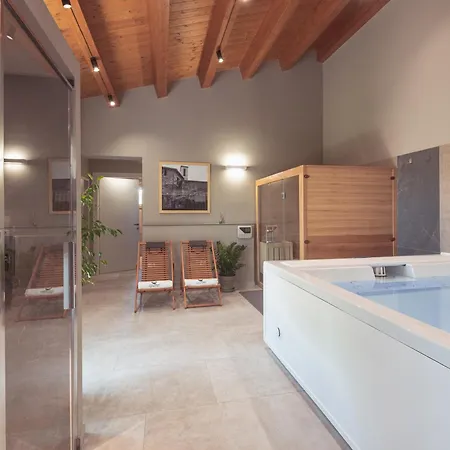 Querceto Agroturismo *