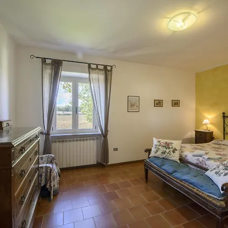 Querceto Agroturismo *