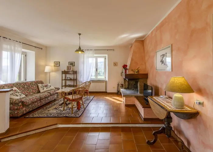 Agriturismo Querceto Farm stay